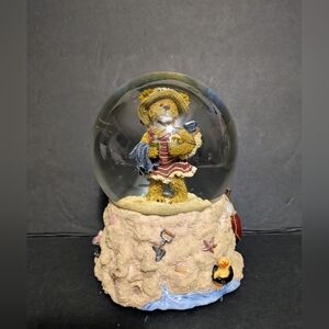 Music Waterball Globe Boyds Collection Plays Over The Waves 270563